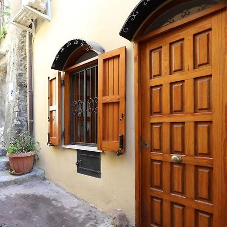 Porta Catania & Duomo Cozy Apartment Таормина Екстериор снимка