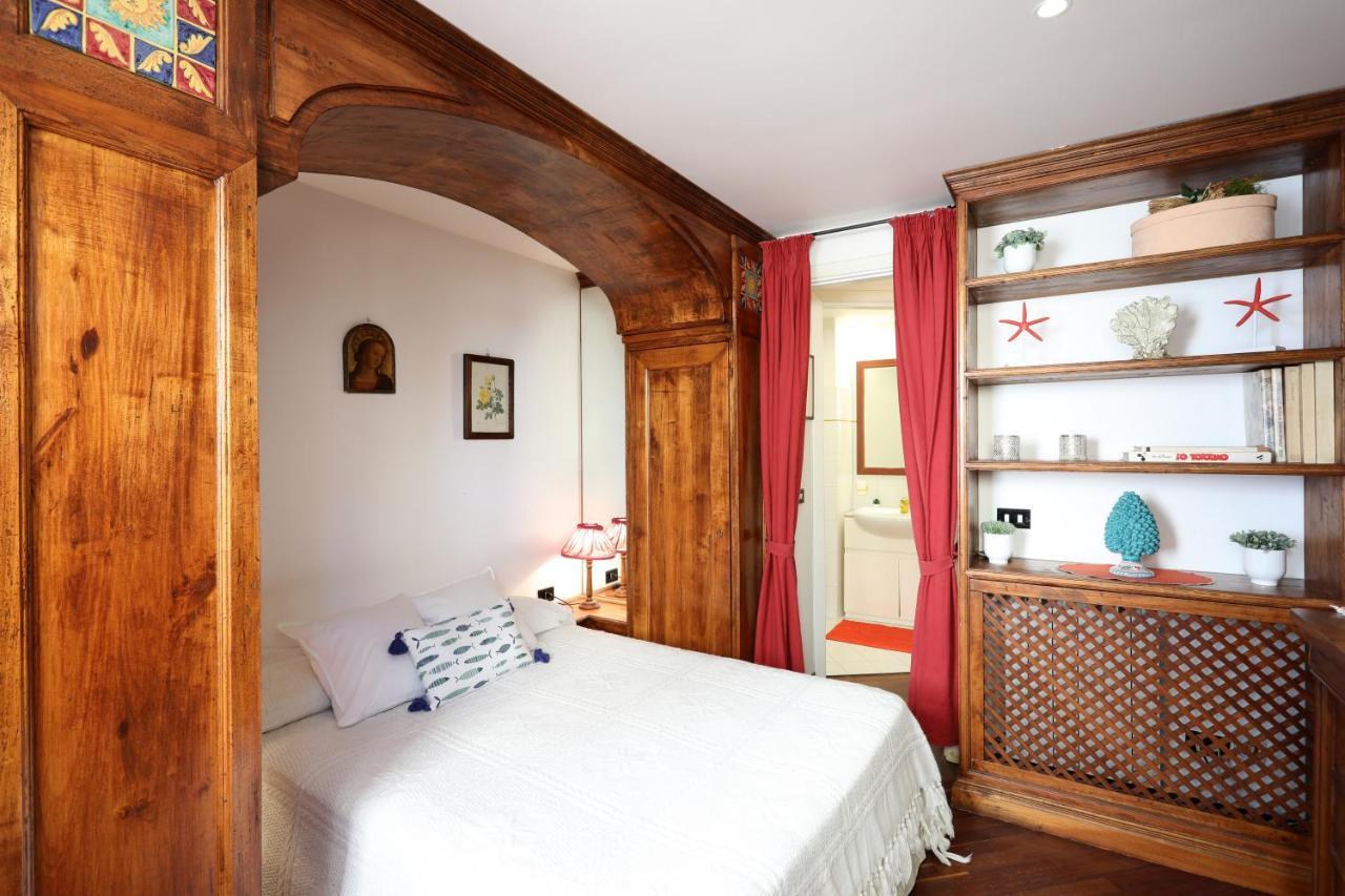 Porta Catania & Duomo Cozy Apartment Таормина Екстериор снимка
